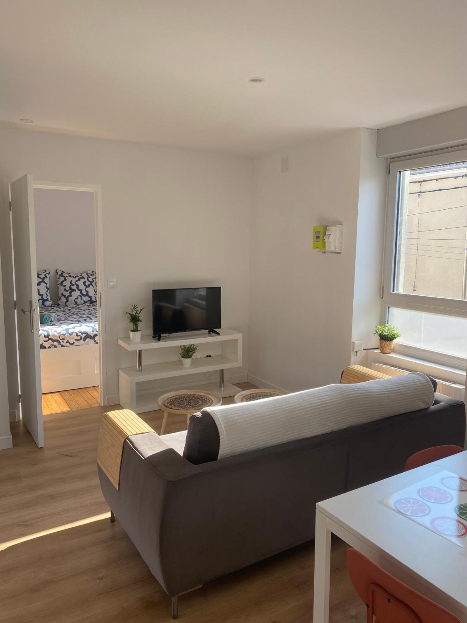 Apartment Family House - Centre Gare
